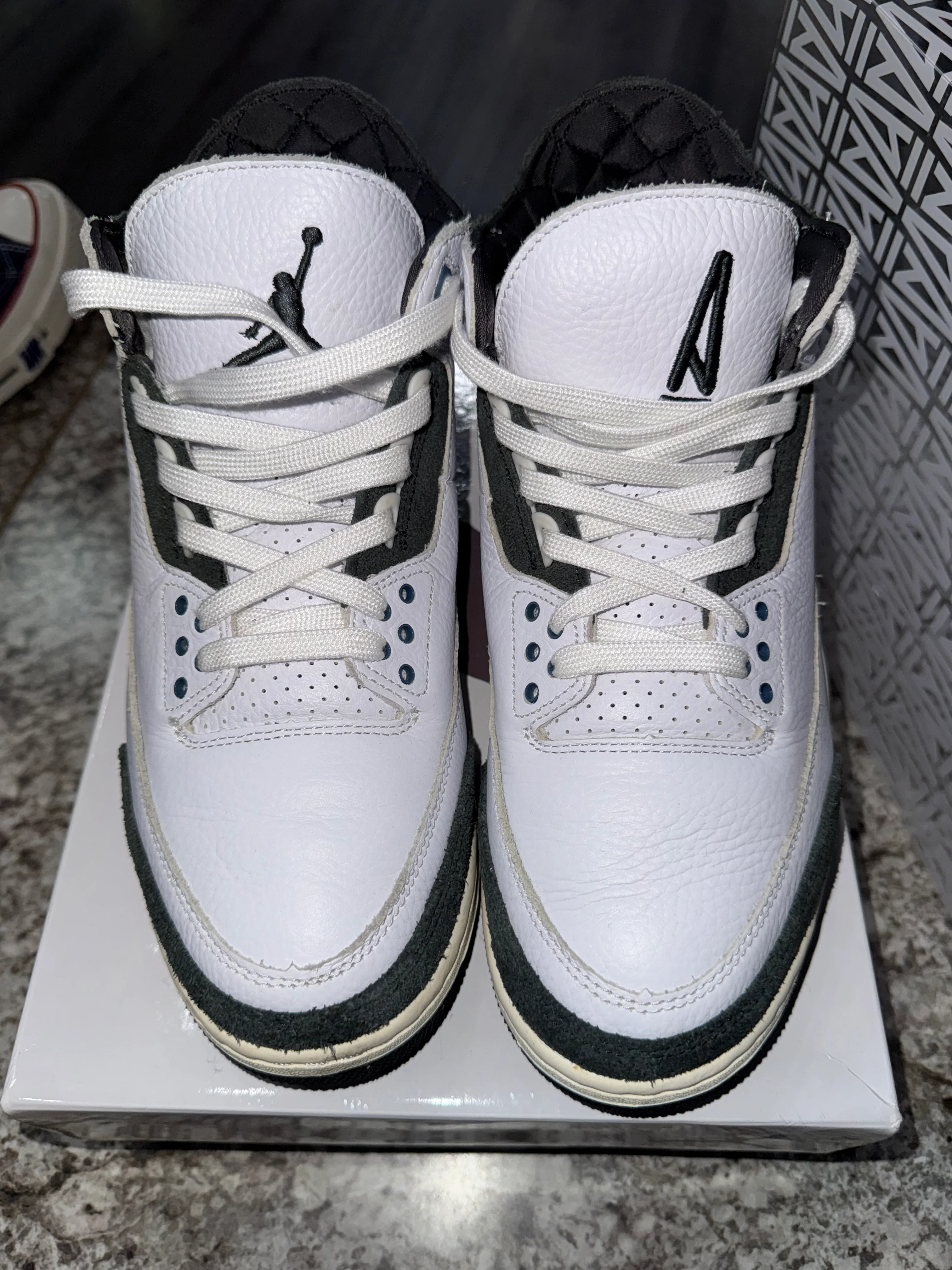 Jordan 3 Retro OG SP A Ma Maniére Diffused Blue Diffused Blue - Image 2