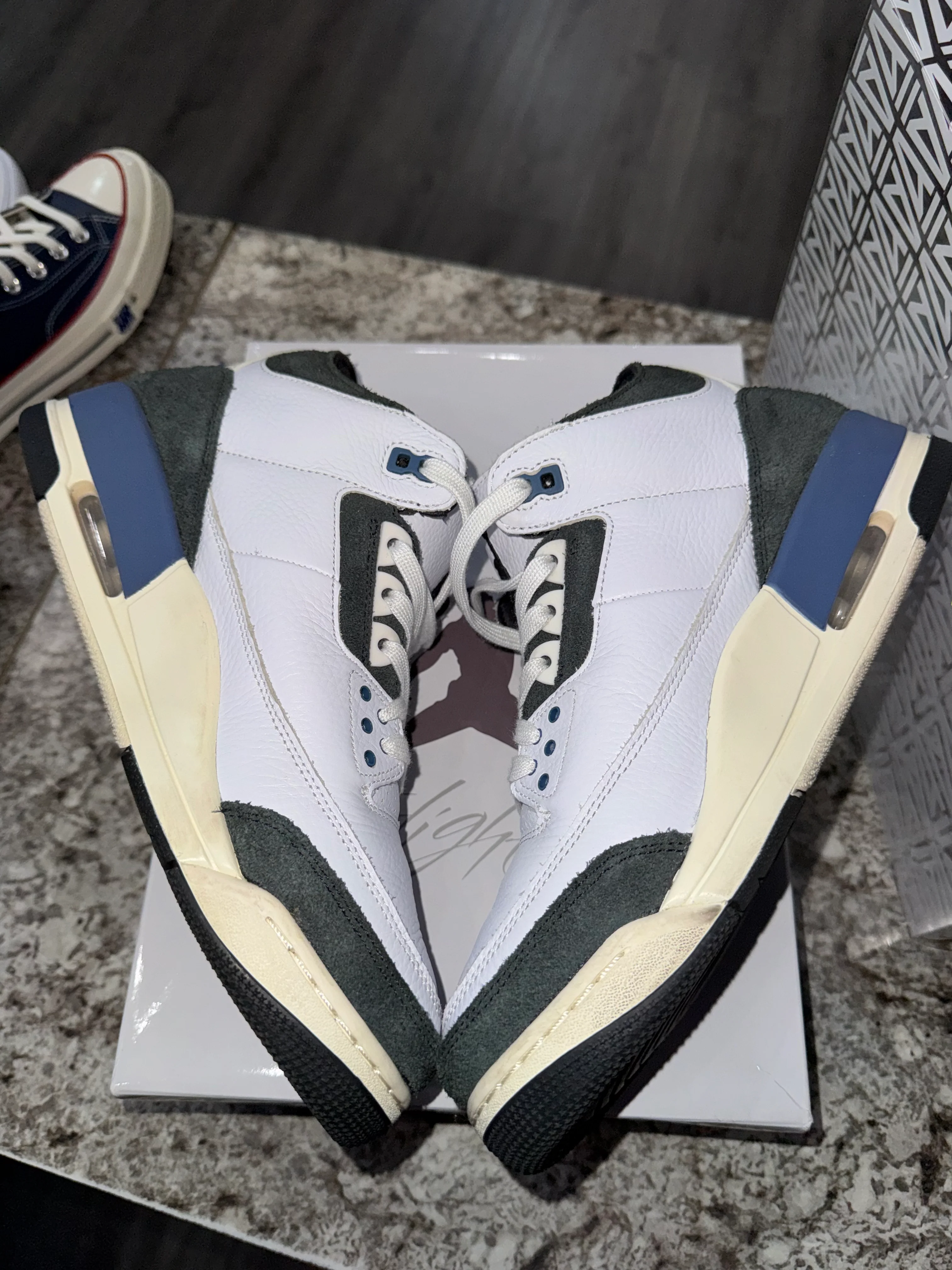 Jordan 3 Retro OG SP A Ma Maniére Diffused Blue Diffused Blue - Image 4