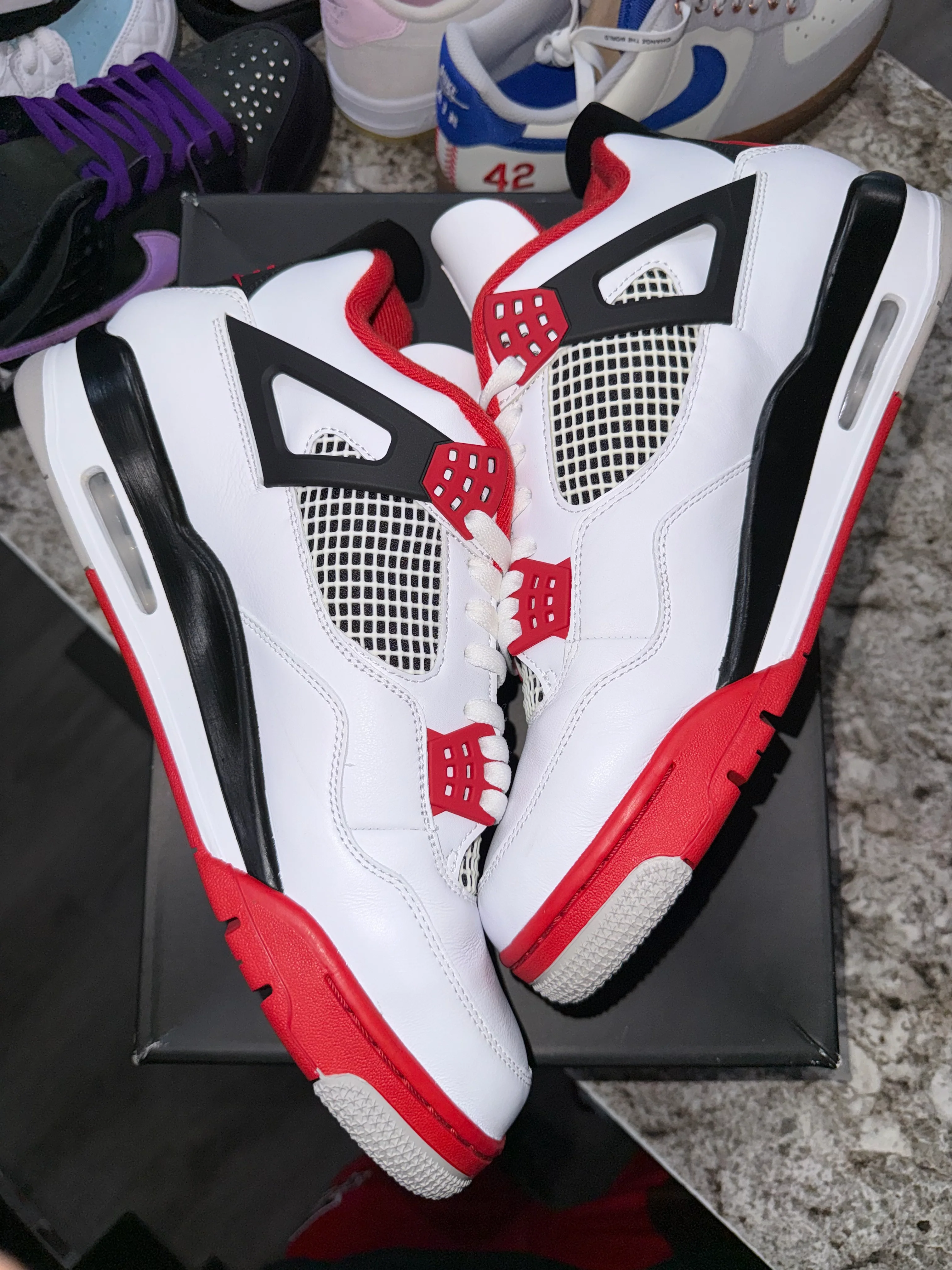Jordan 4 Retro Fire Red (2020) - Image 3