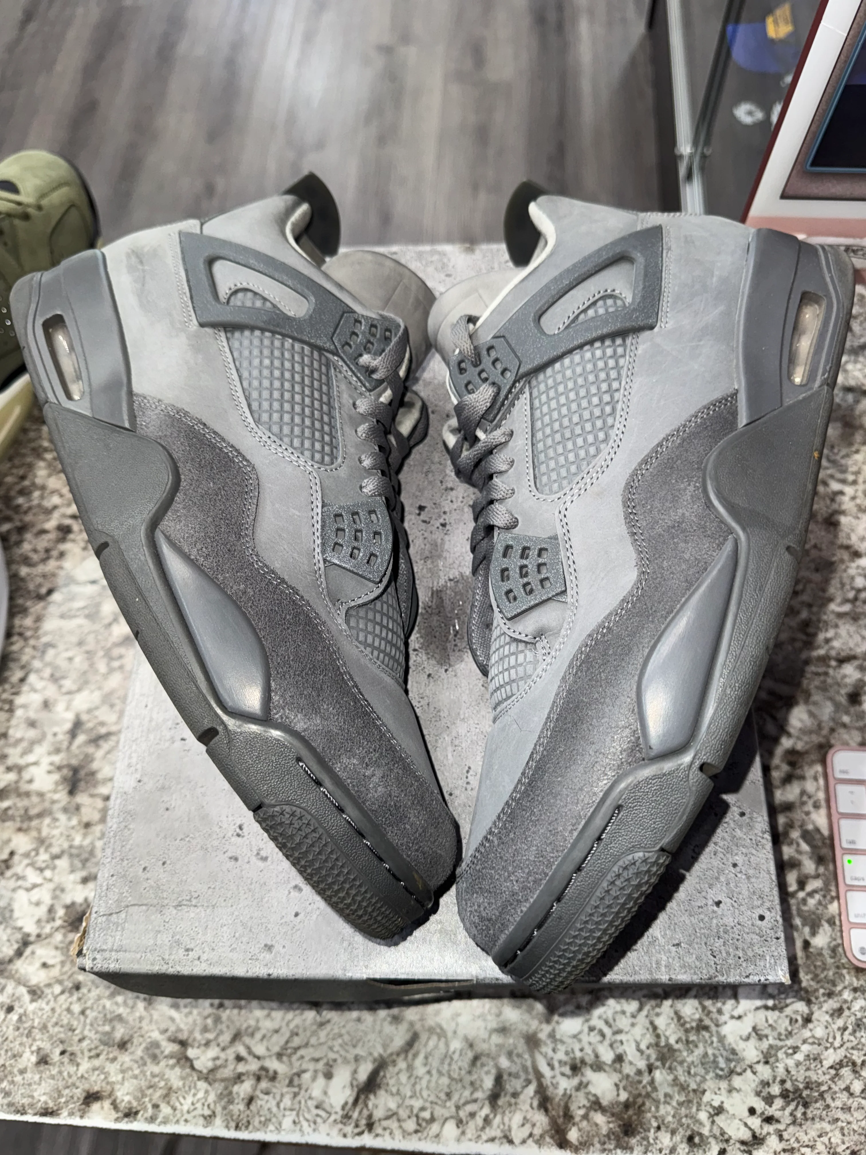 Jordan 4 Retro SE Paris Olympics Wet Cement - Image 2