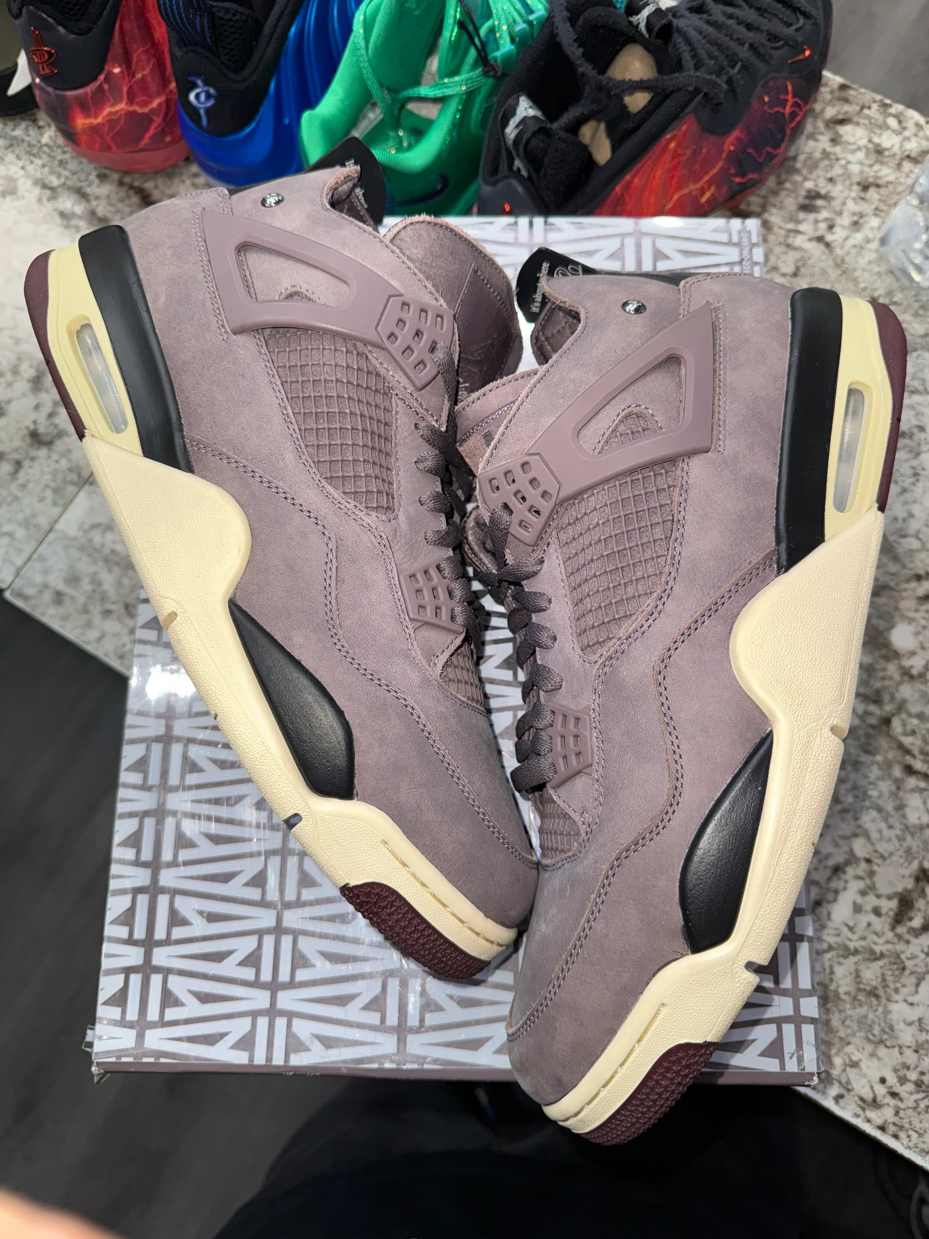 Jordan 4 Retro SP A Ma Maniére Violet Ore - Image 2