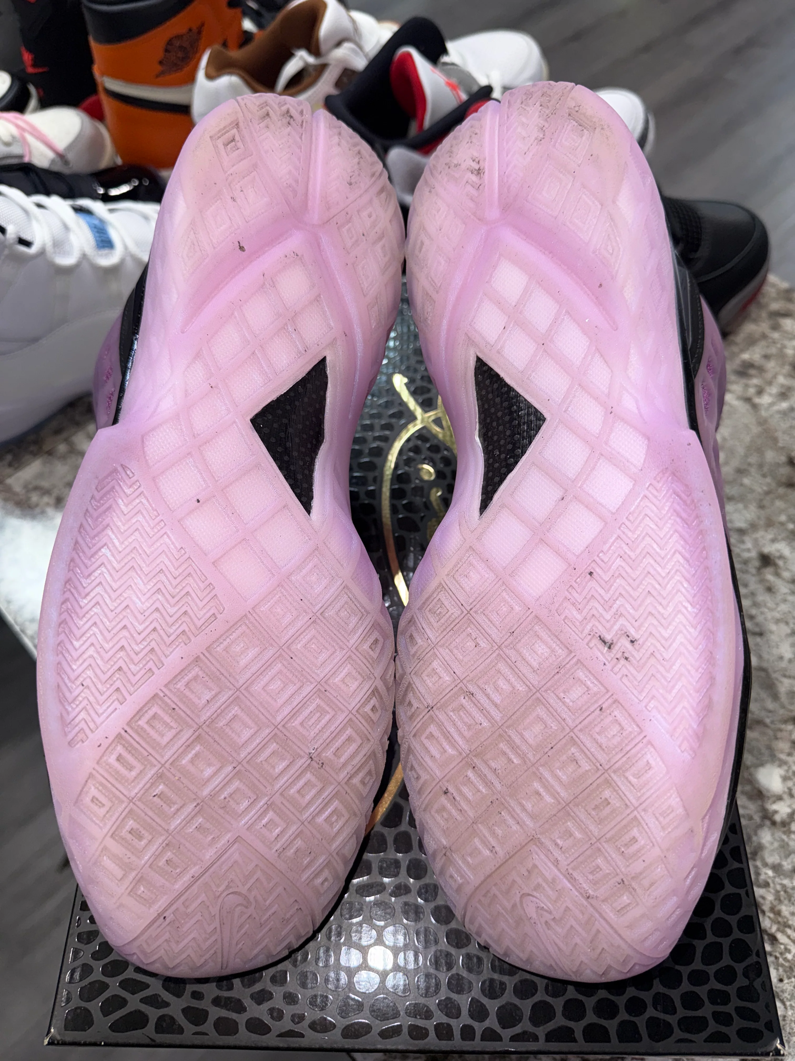 Nike Kobe 3 Low Protro Pink Quartz - Image 4