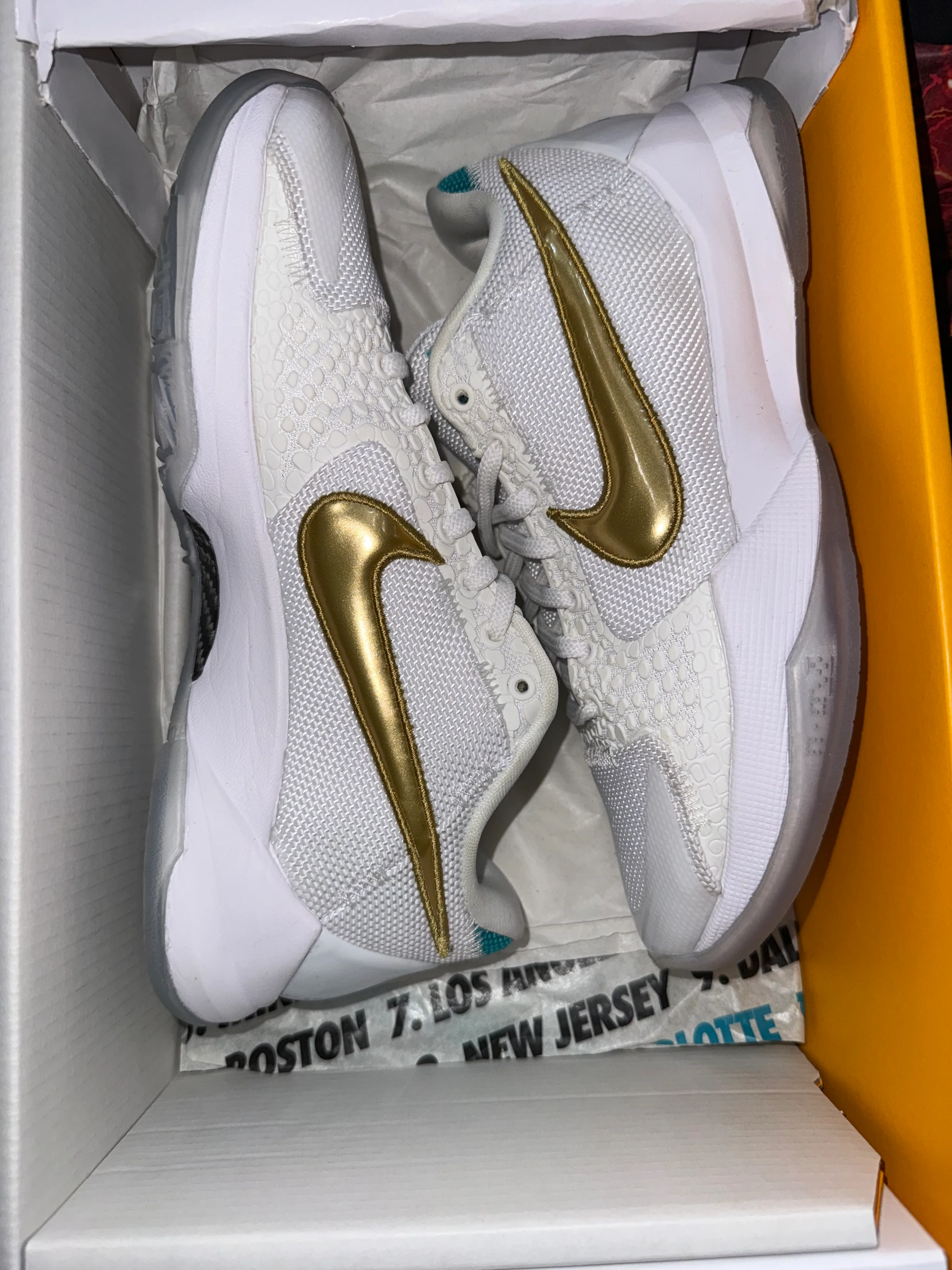 Nike Kobe 5 Protro Undefeated What If Pack - Image 5