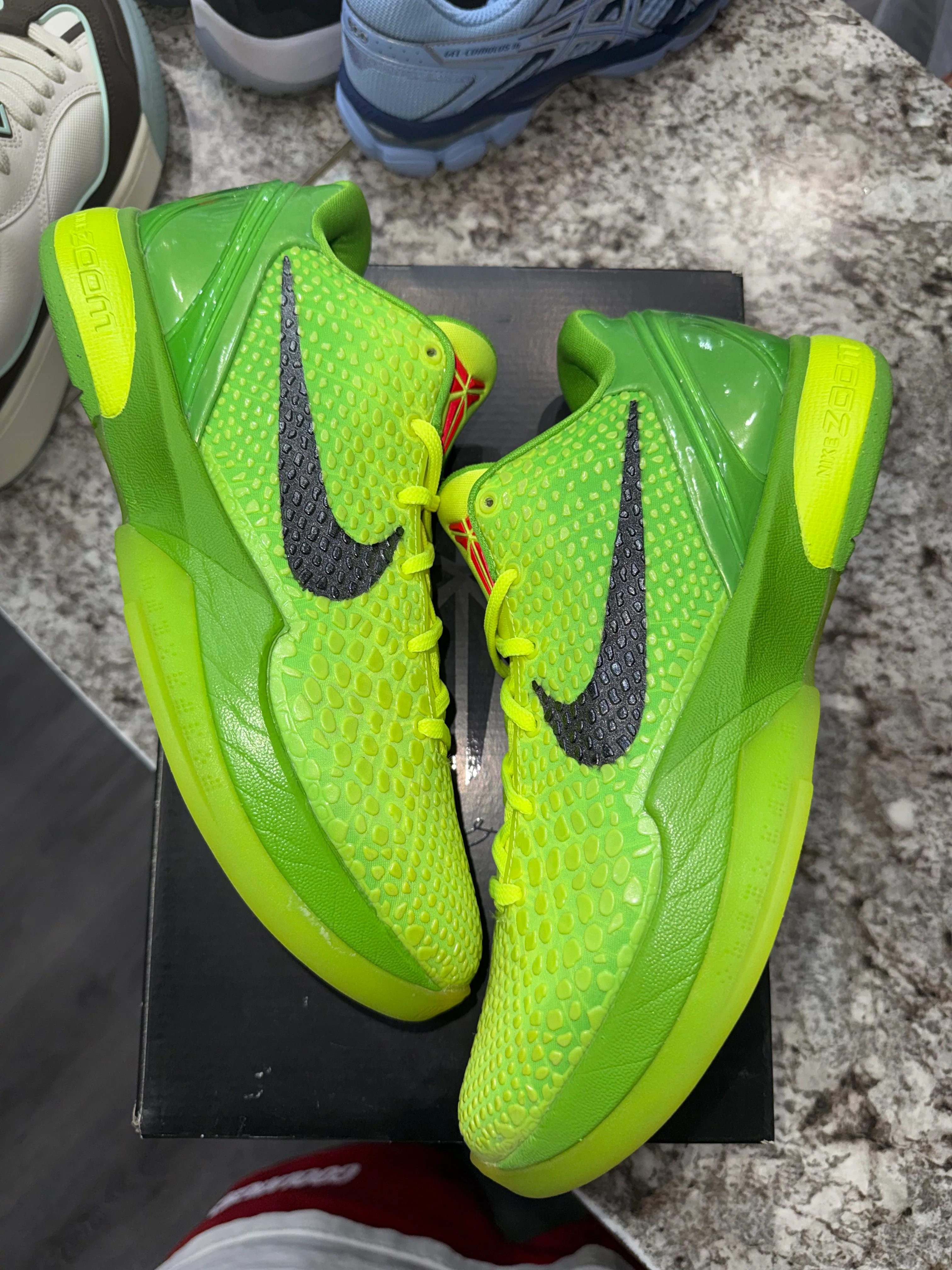 Nike Kobe 6 Protro Grinch (2020) - Image 2